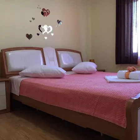 Lacus - With A View Apartment Ploce (Dubrovnik-Neretva)