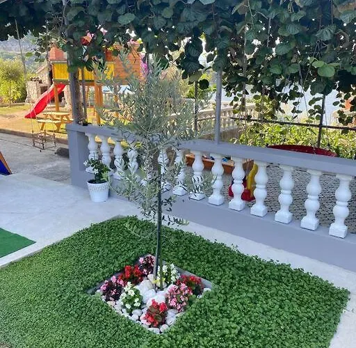 Lacus - With A View Apartment